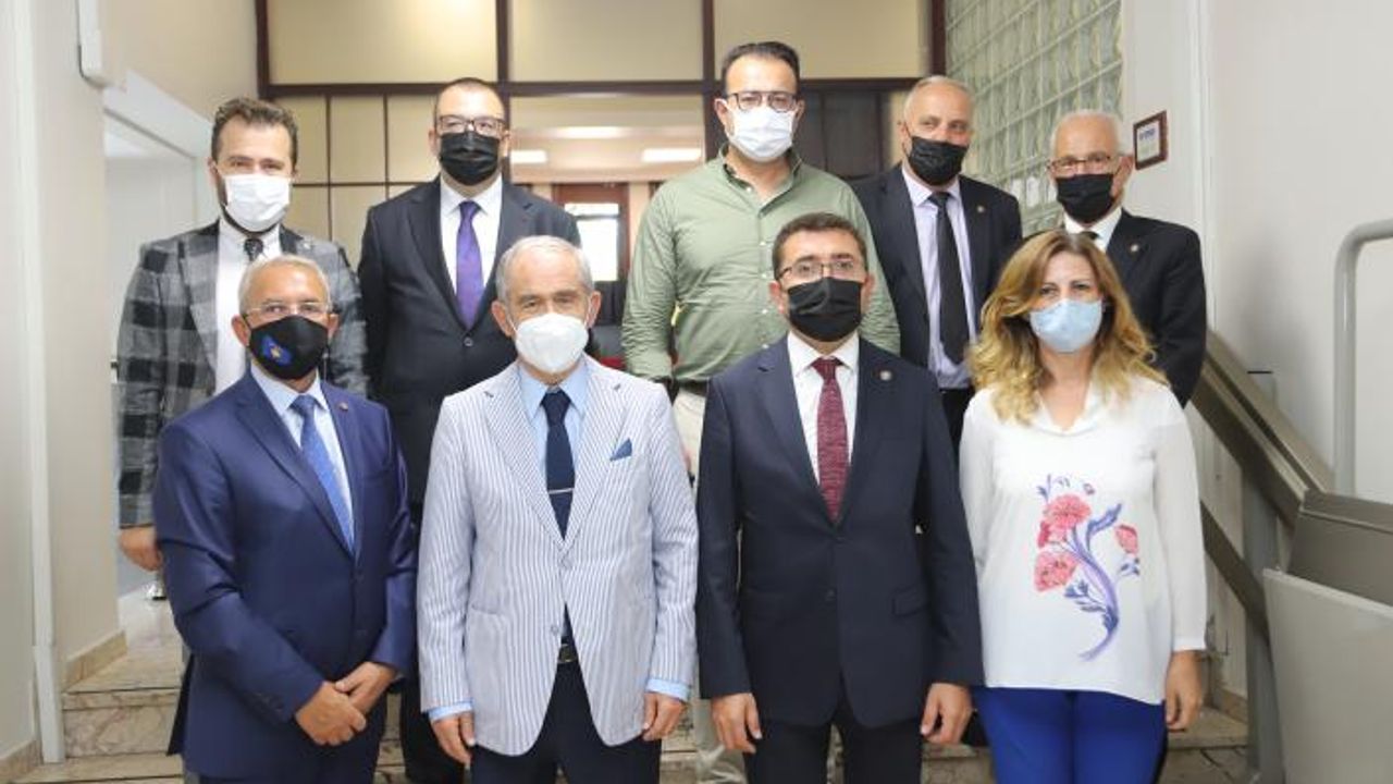 Kosova Prizen Baro Başkanından Büyükerşen'e ziyaret