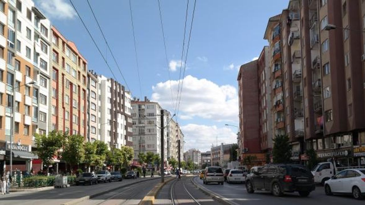 Eskişehir’de yapı ruhsatı verilen daire sayısı 2 bin 600 oldu
