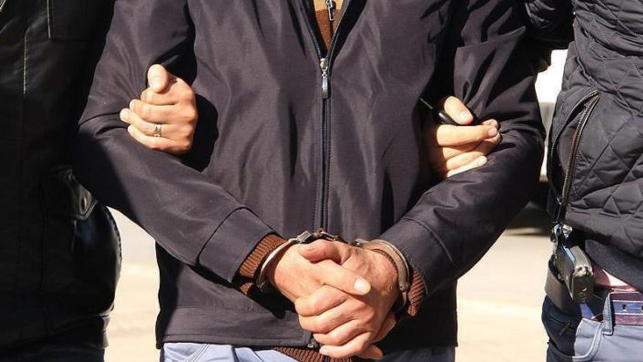 Hırsızlık olaylarıyla ilgili yakalanan 2 kişi tutuklandı