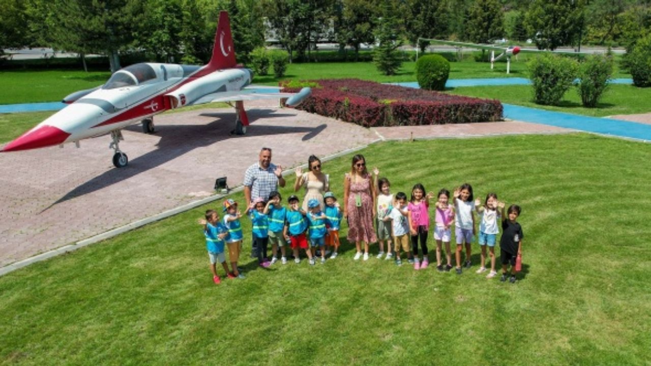 Çocuklar Havacılık Ve Teknoloji Parkı’nı çok sevdi