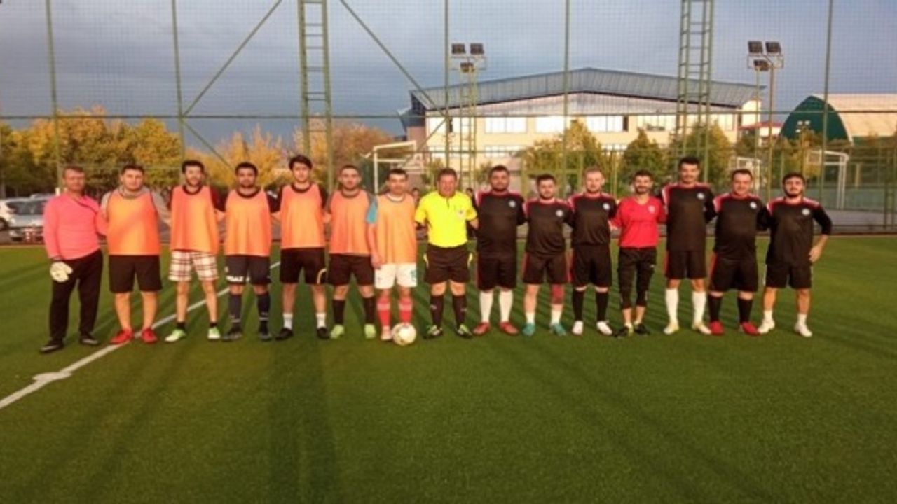ESOGÜ Birimler Arası Futbol Turnuvası başladı