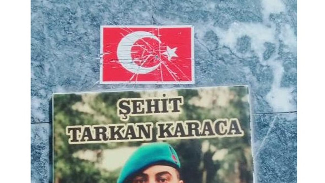 Şehidin hayrına yapılan çeşmedeki Türk bayrağına iğrenç saldırı