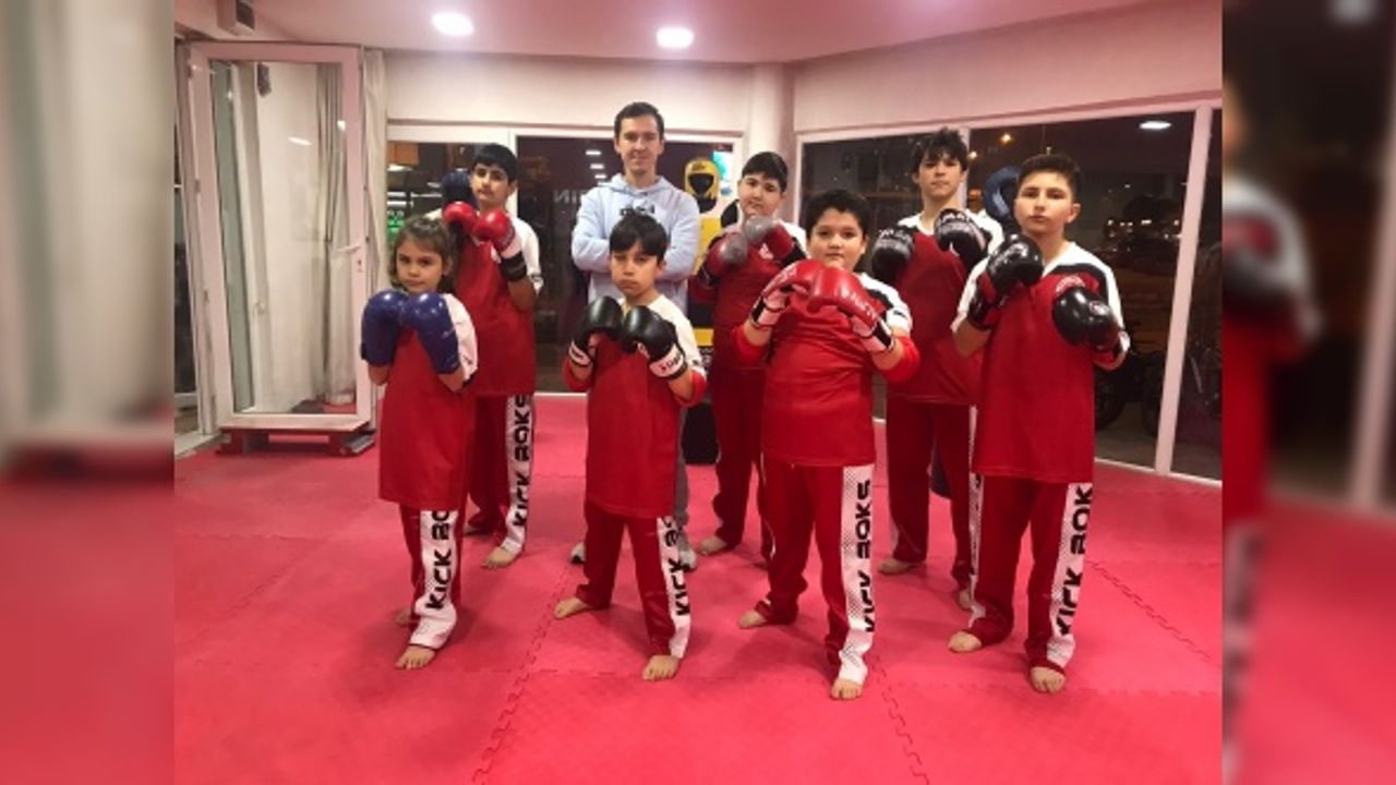 Türkiye Kickboks Turnuva’sına Eskişehir’den 8 genç sporcu katılacak