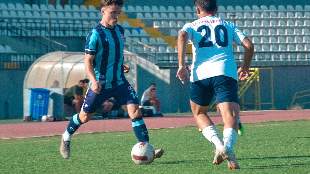 Hazırlık maçı: Anadolu Üniversitesi ile Demirspor karşılaştı