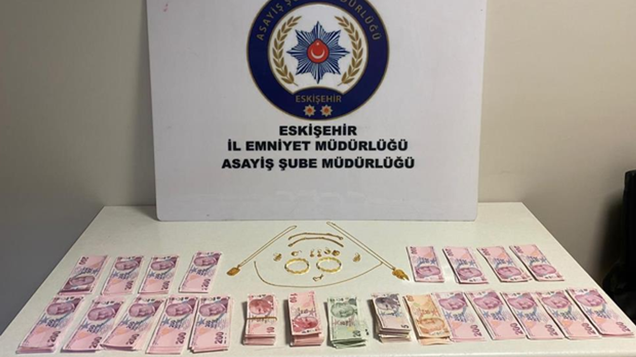 Eskişehir’de 2 telefon dolandırıcısı tutuklandı