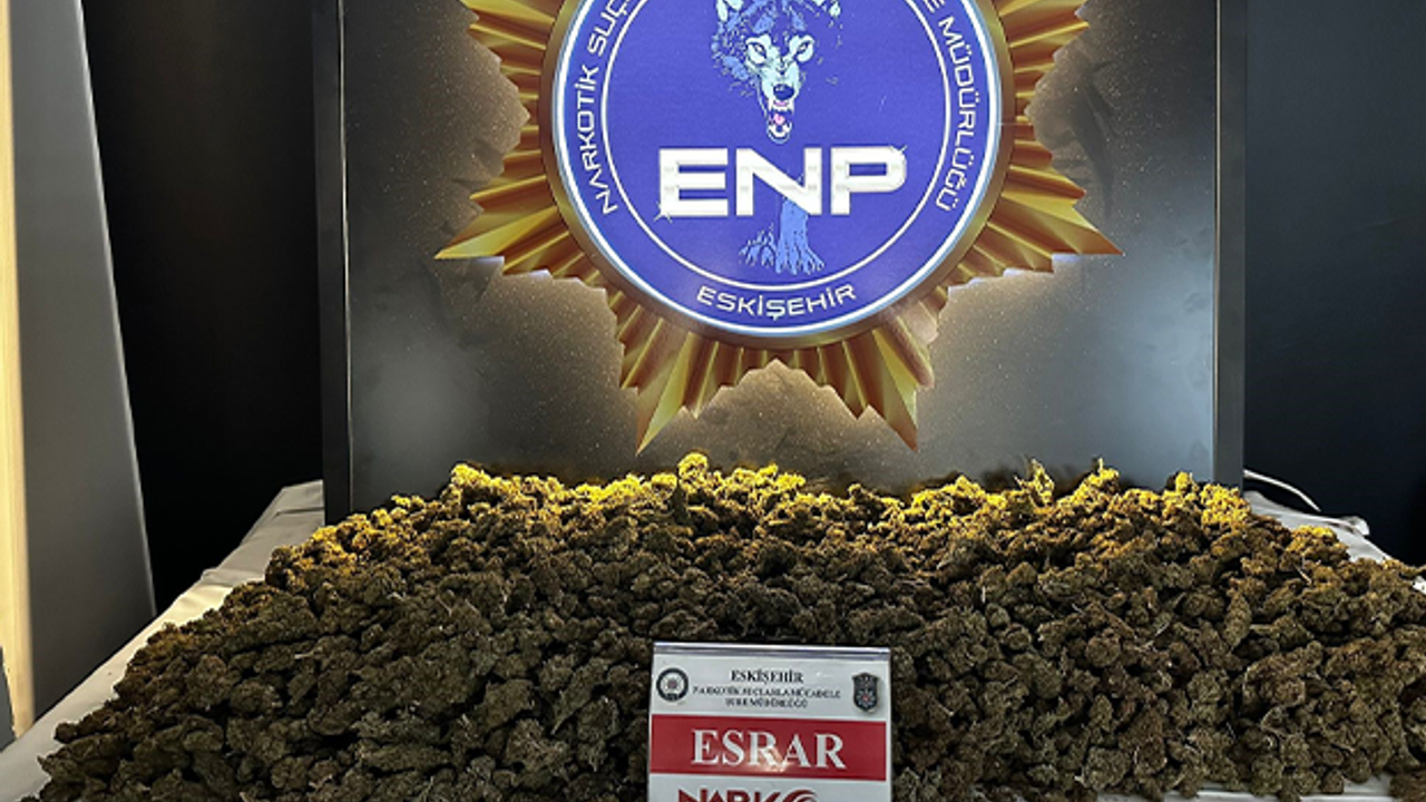 Eskişehir'de 5 kilo 325 gram esrar ele geçirildi