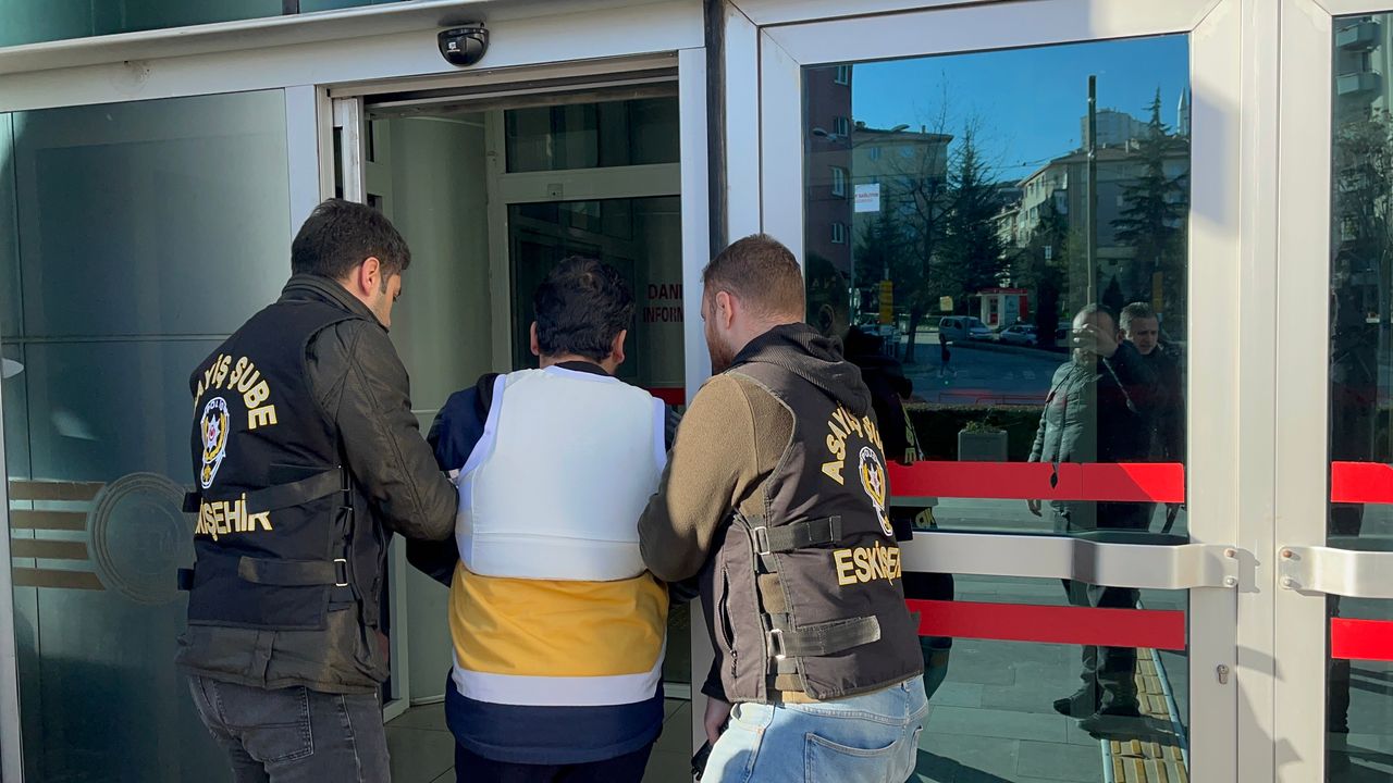 Eskişehir'de cinayet: Hasta nakil ambulansı personeli öldürmüş