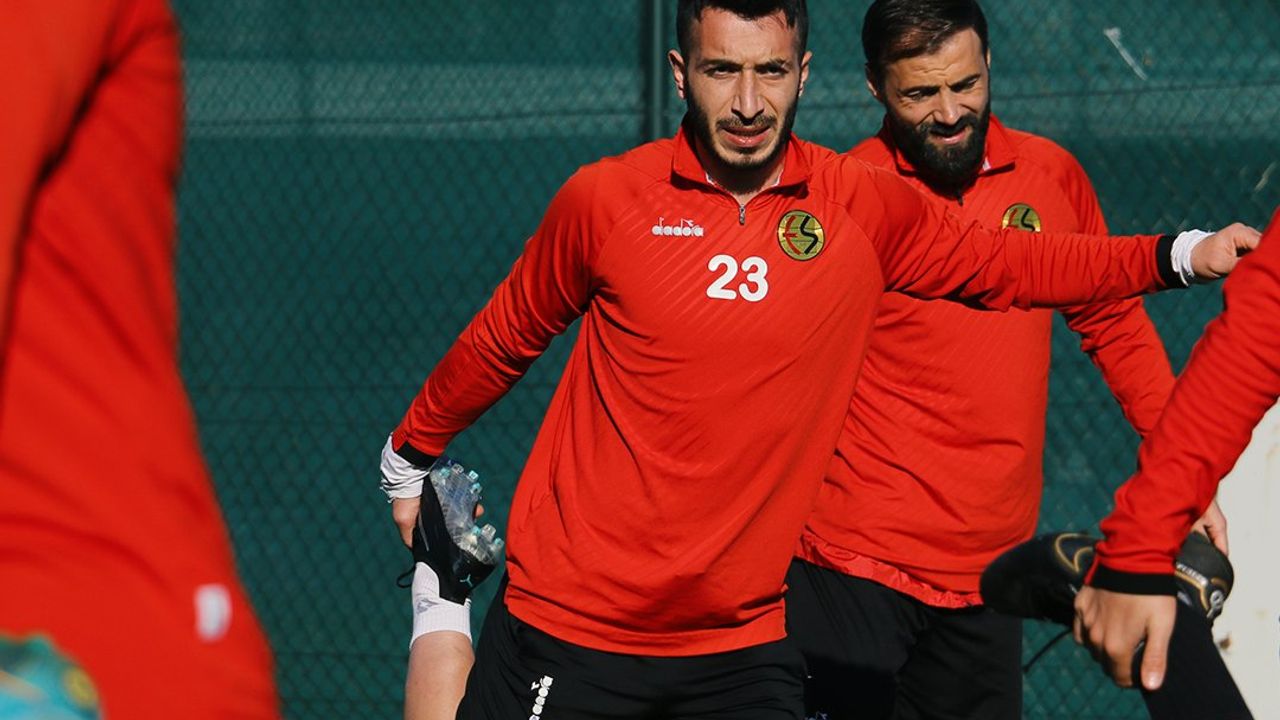 Eskişehirspor Demirspor maçının hazırlıklarına başlıyor