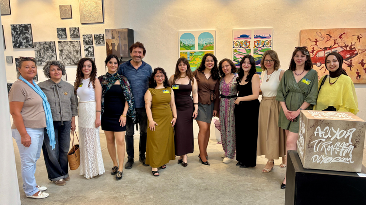Eskişehir'de yazın ilk sergisi: "Flux Plus" kapılarını sanat