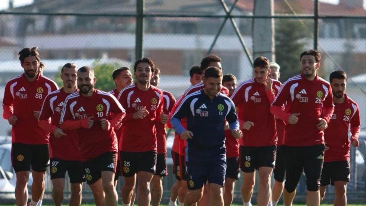 Eskişehirspor Bursa Yıldırım SK maçı öncesi hazırlanıyor