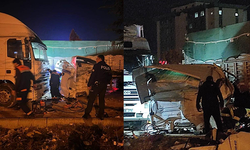 Eskişehir'de rahatsızlanan sürücü park halindeki 3 tıra çarptı