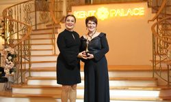 'Yılın Moda Tasarımcısı Ödülü'nün sahibi Ayla Uğur