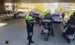 Trafik kurallarını ihlal eden 41 motosiklet sürücüsüne ceza kesildi