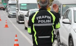 Eskişehir'de trafik kurallarını ihlal eden 3 bin 563 sürücüye ceza yazıldı