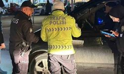 Polis ekiplerinden dev trafik denetimi: Çok sayıda uyuşturucu madde ve silah ele geçirildi