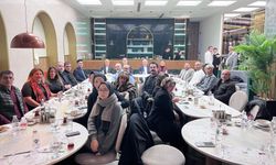 Eskişehir’de Vali Yardımcısı Oğuz Şenlik’in katılımıyla iftar yemeği düzenlendi