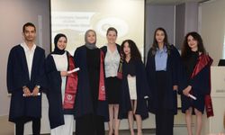 Anadolu Üniversitesi'nde Dil ve Konuşma Terapistleri Mesleki Yemini Etti