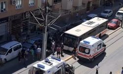 Eskişehir'de motosiklet yayaya çarptı: 2 yaralı