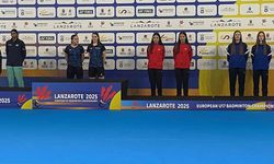 İkiz Badmintonculara Avrupa’dan Bronz