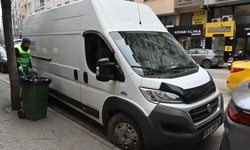 Taksiden İndi, Ayağı Ezildi