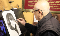 Haller’de 25 Yıldır Fırçasını Bırakmıyor