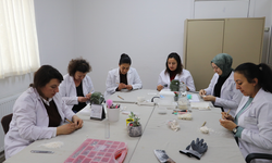 Eskişehir’in Beyaz Altını Lületaşı Kadın Emeğiyle Hayat Buluyor