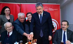 Vali Yılmaz Huzurevi Sakinleriyle Akşam Yemeğinde Buluştu