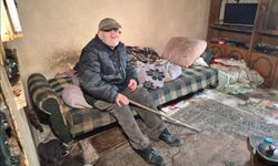 Metruk evde yaşam mücadelesi veren Celal amca'ya yardım eli uzandı