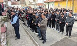 20 Yaşındaki Emirhan Son Yolculuğuna Uğurlandı