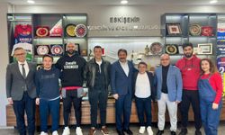 Halil Mutlu’dan İl Müdürü Hasan Kalın’a ziyaret