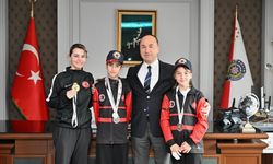 Eskişehir Emniyet Müdürü Tolga Yılmaz’dan şampiyon taekwondoculara tebrik