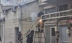 Eskişehir’de Sağanak Yağış Etkili Oldu: Yağmur Altında Tehlikeli Kaynak Mesaisi