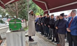 Kaymakam Kurt'un yaralandığı kazada vefat eden araç sürücüsü son yolculuğuna uğurlandı