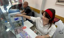 Eskişehir'de Döviz Bürosu Çalışanından Dalgınlık Uyarısı: Fazla Parayı Geri Getirin