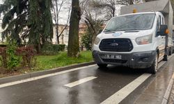 Yapan da belediye, kapatan da belediye! Bisiklet yolundaki görüntü tepki çekti