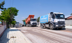 Büyükşehir Belediyesi Mahmudiye ve Çifteler'deki yol çalışmalarını tamamladı