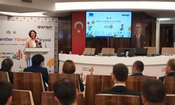 Ankara'dan ödülle dönen Ayşe Ünlüce bu gururun Eskişehir'e ait olduğunu söyledi