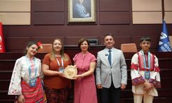 Nasreddin Hoca Festivali coşkusu dünya renklerini buluşturdu