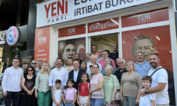 YENİ Parti Genel Başkan Yardımcısı Utku Çakırözer Eskişehir İrtibat Bürosu’nu Ziyaret Etti
