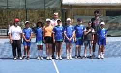 Odunpazarı’nda Çocuklar Yaz Tatilini Tenis Öğrenerek Geçiriyor