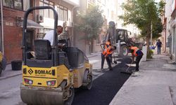 Tepebaşı Belediyesi İlçe Genelinde Yol ve Kaldırım Yenileme Çalışmalarına Devam Ediyor