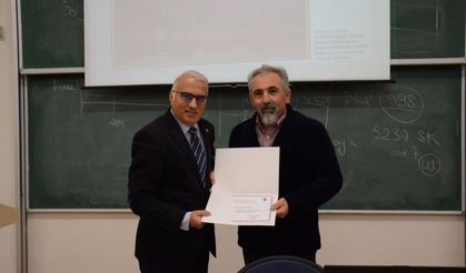 Anadolu Üniversitesi’nde “Başöğretmen Atatürk, Modernleşme ve Hukuk” Konferansı