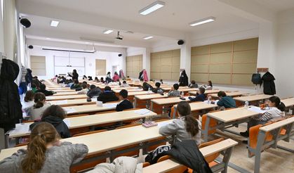 Anadolu Üniversitesi ÜYEP 5. Sınıf Tanılama Sınavı Yoğun Katılımla Gerçekleştirildi