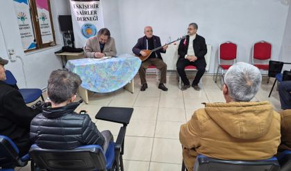 Dijital Çağda Şiire Sahip Çıkıyorlar: Eskişehirli Şairlerden Anlamlı Buluşma