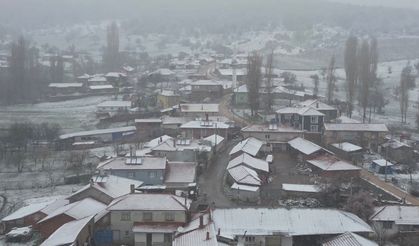 Eskişehir’in o ilçesi beyaza büründü