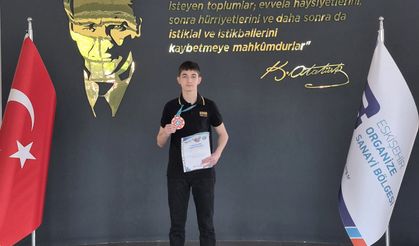 Özel EOSB MTAL öğrencisi dünya üçüncüsü oldu
