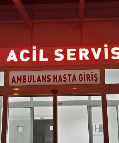 Eskişehir'de yön levhasına çarpan otomobil takla attı: 2 ölü, 1 yaralı