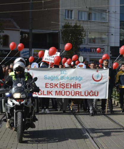 Organ Bağışı Haftası kapsamında farkındalık yürüyüşü düzenlendi