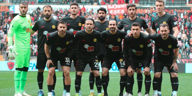 Eskişehirspor ligde son kez taraftarı önüne çıkıyor