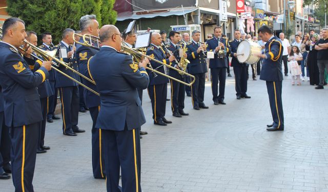 Eskişehir’de Gaziler Günü'ne özel Bando Konseri düzenlendi